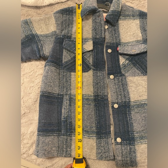 Levi’s flannel jacket - Picture 5 of 7